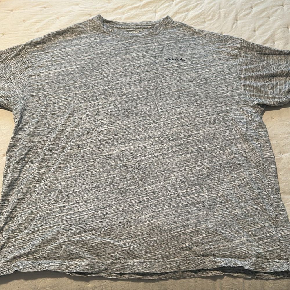 Pink one size tee - Picture 2 of 2